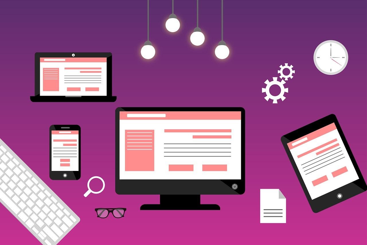 Picture showing computer screens to depict learning from performance marketers