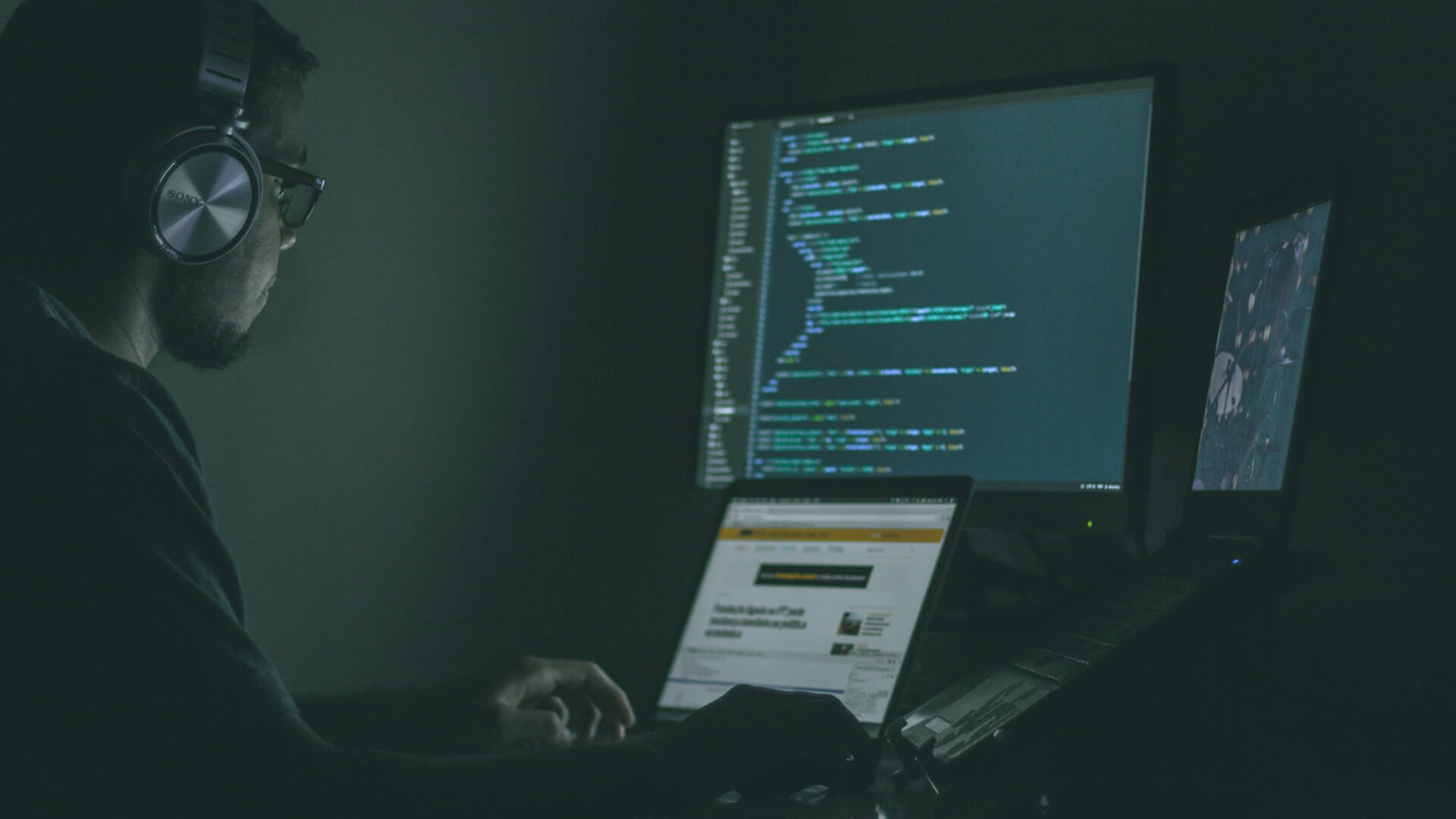 Hacker attempting to make a chargeback on an ecommerce store
