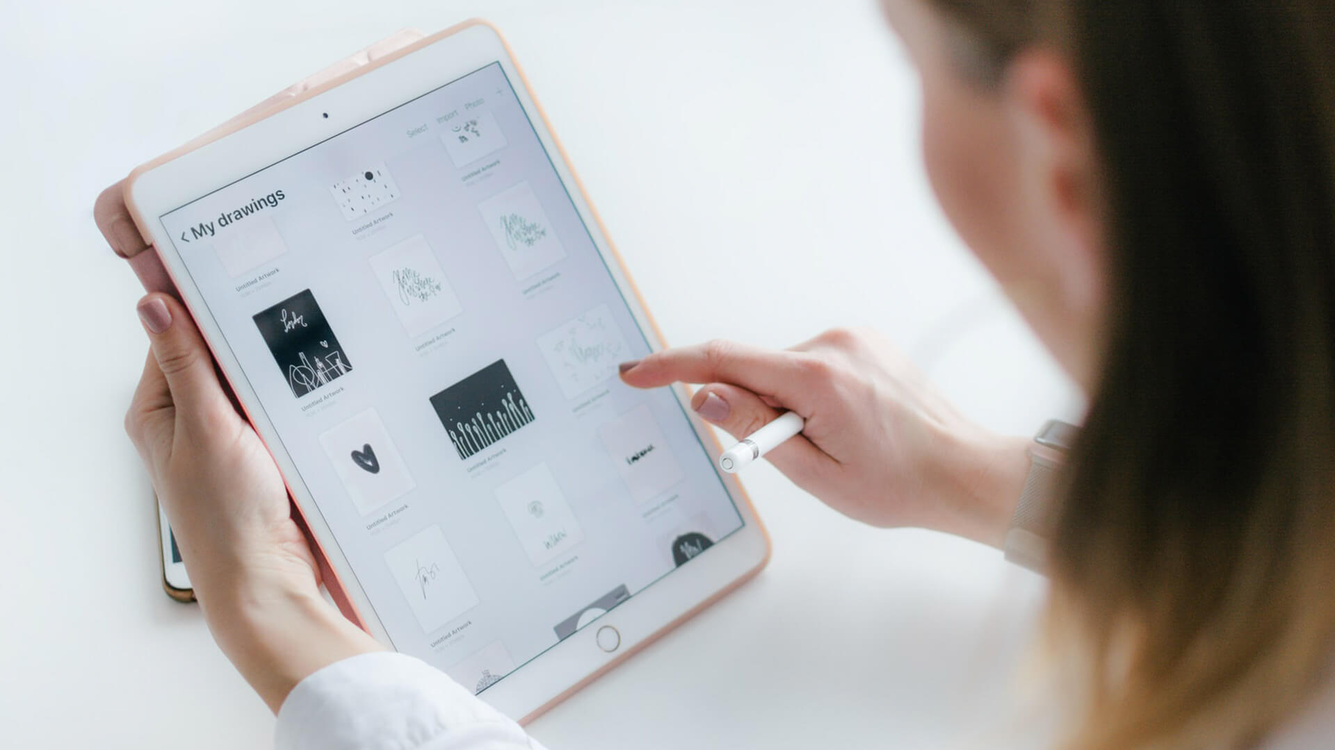 Online retailer create a personalized offer for subscriber