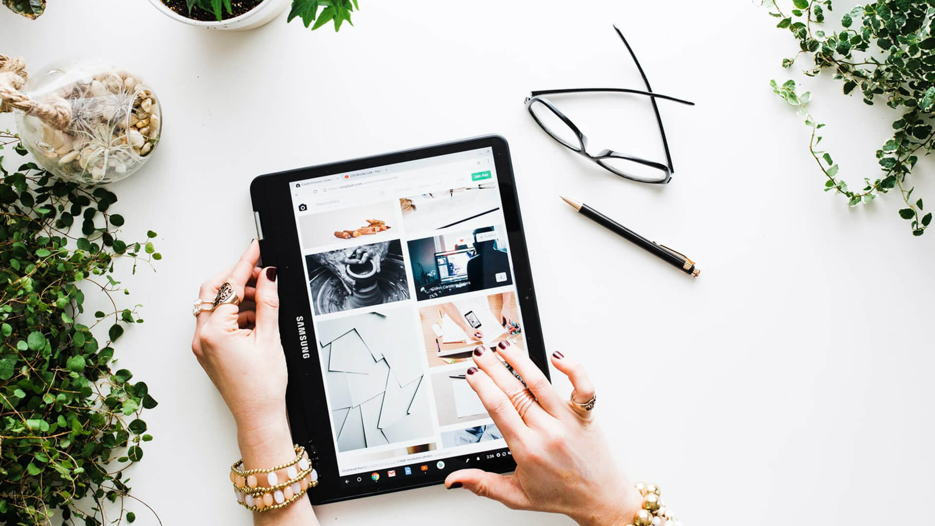 Ecommerce platform on a mobile device